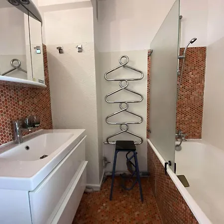 Apartment Les Goelands - T1 Vue Mer, Emplacement Ideal Pres Du Centre Mae-9474